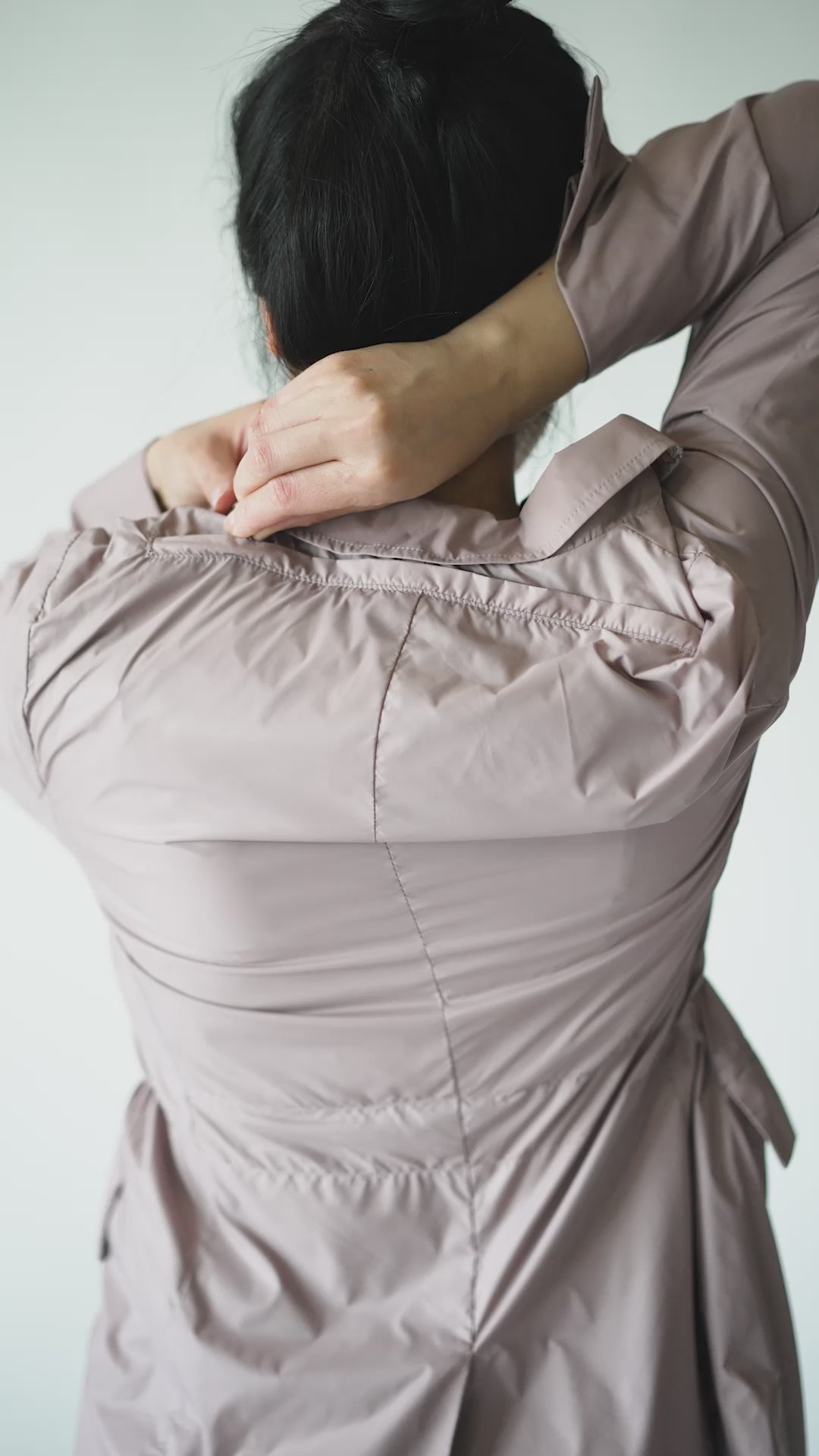 Women's Mauve Jacket Pockets and Hood