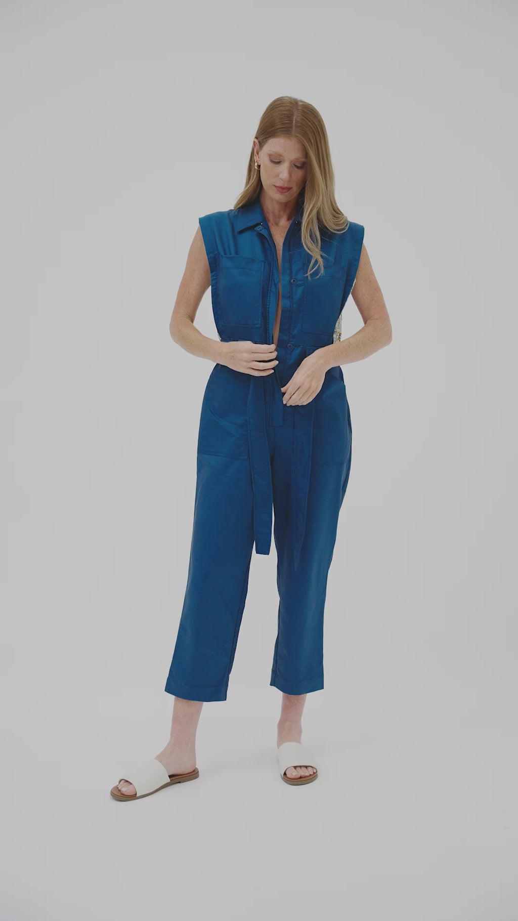 Women's Blue Airport Outfit